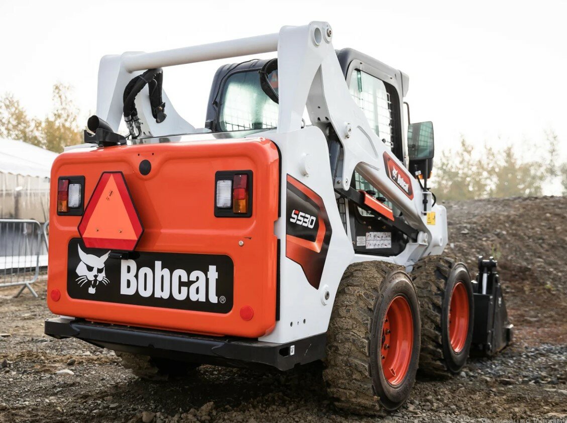 Мини-погрузчик Bobcat s530 купить с доставкой по всей России